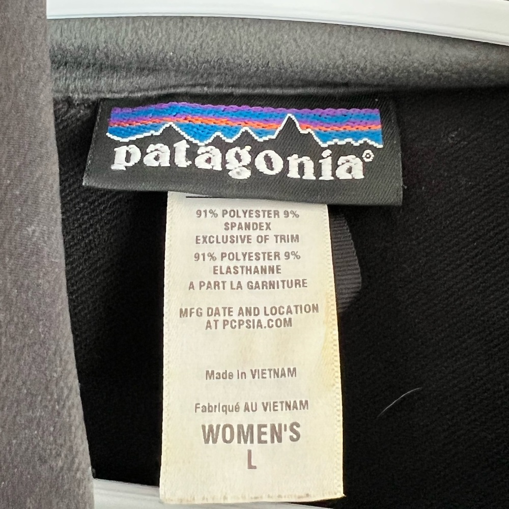 Patagonia shell jacket - Picture 3 of 3